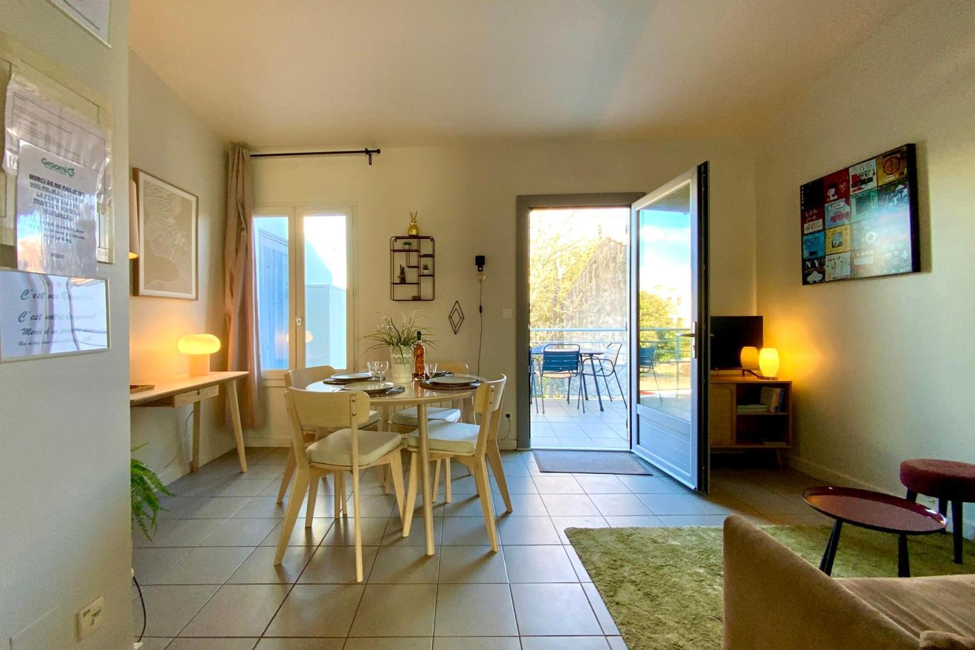 Le Fonctionnel - Grande Terrasse En Plein Centre ! Apartamento Castelnau-le-Lez Exterior foto